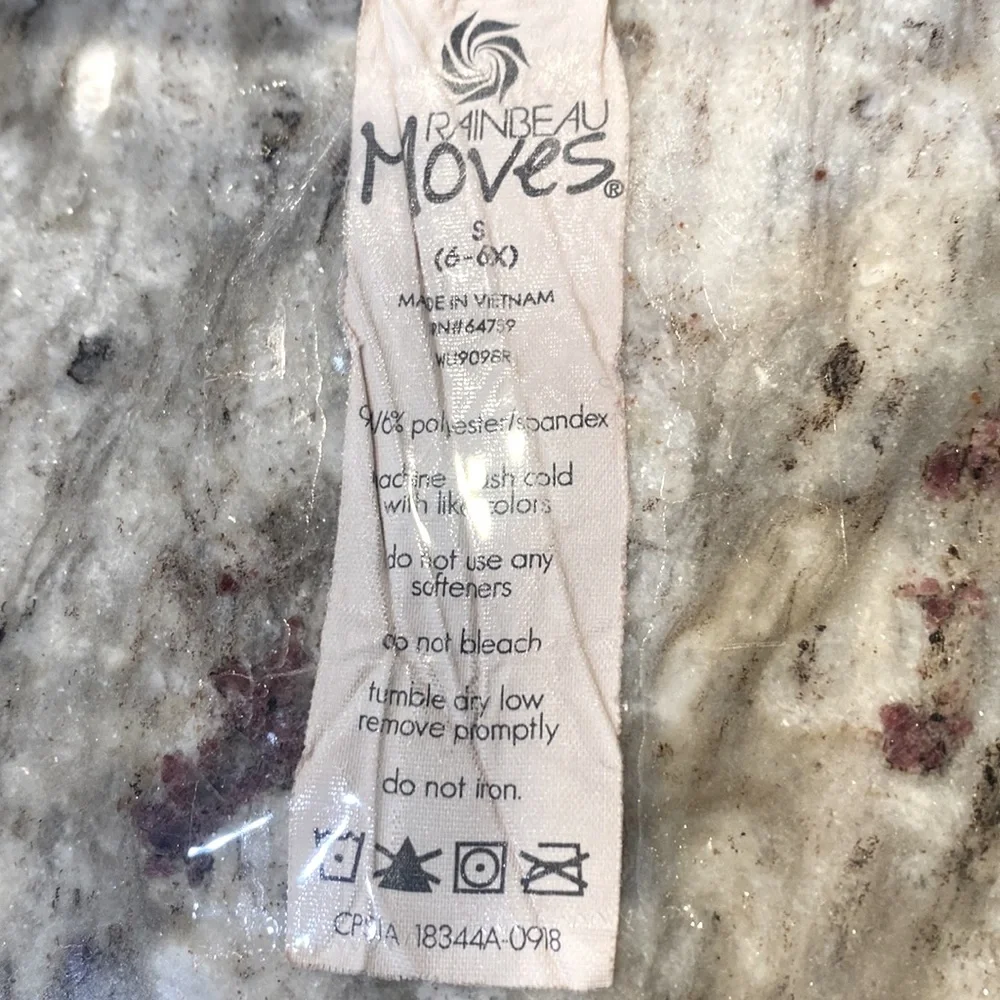 Girls blouses 1 ROCAWEAR pink 6-6X, 1 RAINWEAR gray pullover zip up      SIZE 6X - Picture 10 of 10